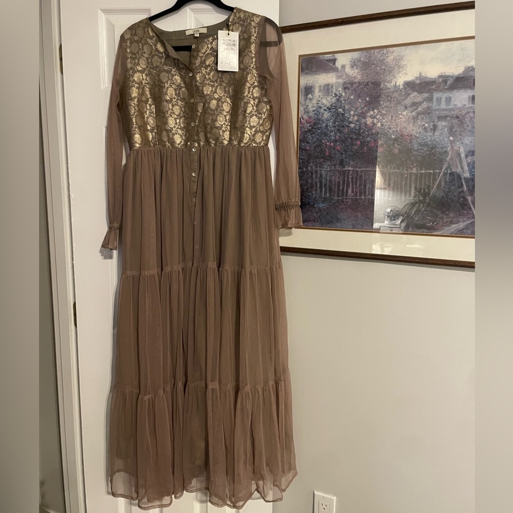 NWT Vark Gold taupe and mesh dress ruffled tiered size small - Picture 2 of 6